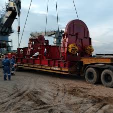 Jasa transportasi dan trucking alat berat terpercaya oleh PT. Dwimitra Media Pratama